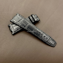 画像をギャラリービューアに読み込む, Genuine Alligator Compatible with AP Royal Oak Watch41mm Strap - HU Watch strap