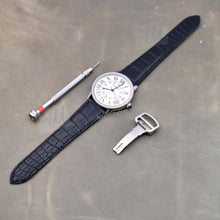 画像をギャラリービューアに読み込む, Genuine Alligator Compatible with Cartier solo 42mm - HU Watch strap
