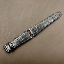 Carica l&#39;immagine nel visualizzatore di Gallery, Genuine Alligator Compatible with AP Royal Oak Watch41mm Strap - HU Watch strap
