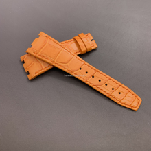 Carica l&#39;immagine nel visualizzatore di Gallery, Genuine Alligator Compatible with AP Royal Oak Watch Strap 26mm - HU Watch strap
